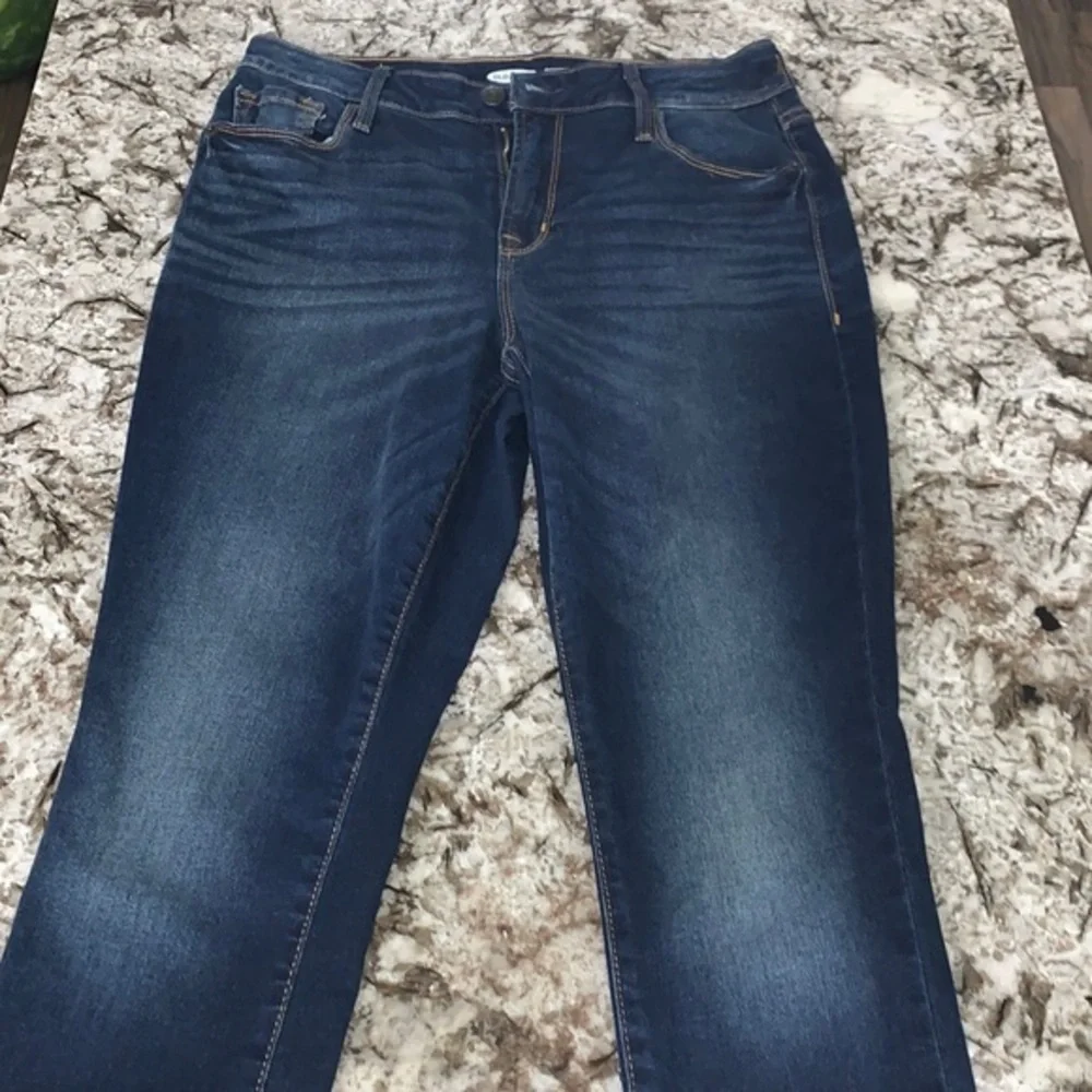 Old Navy Jeans - Picture 1 of 6